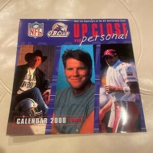 NFL Quarterback Club 2000 Calendar - 16 month vintage